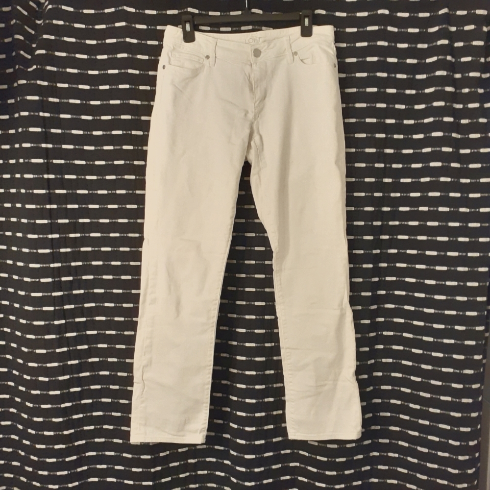 White LOFT Curvy Straight Pants Size 27/4